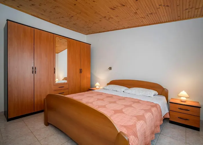 Vakantiehuis Ulika By Interhome Golaš